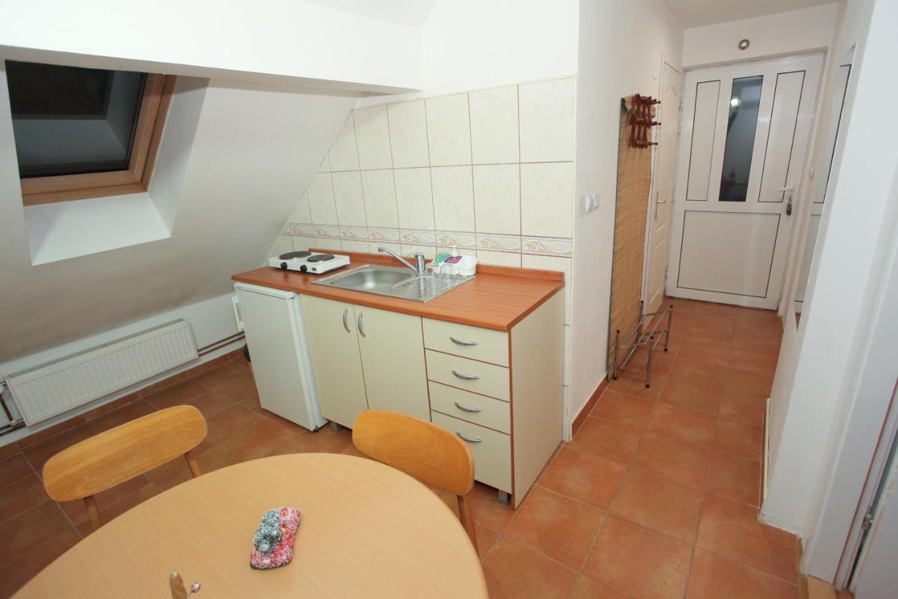 Apartman Carpe Diem 2 Zajecar Ngoại thất bức ảnh